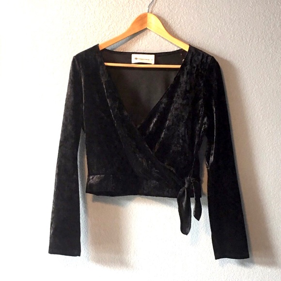 The Impeccable Pig Velvet Wrap Top - Picture 2 of 2